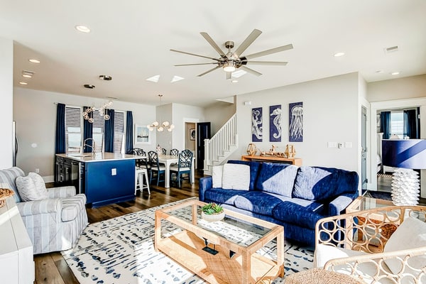 Beachfront stilted home with ocean views, beach deck, WiFi, central AC & W/D