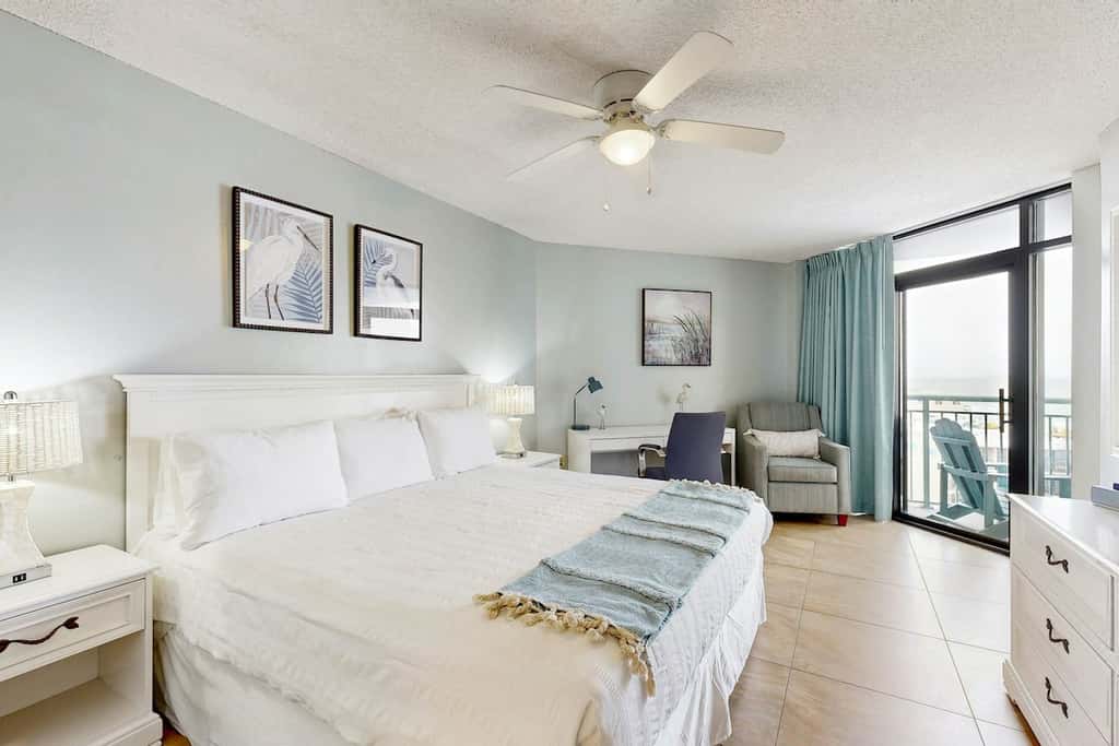 Sand Dunes Resort 910
