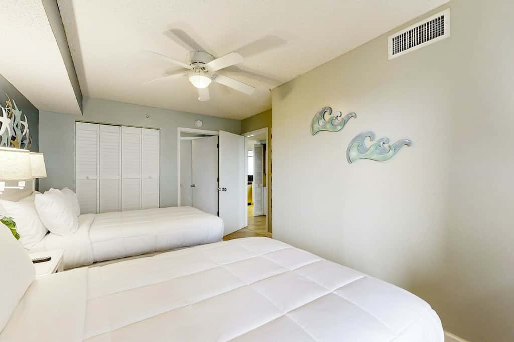 Sand Dunes Resort 910