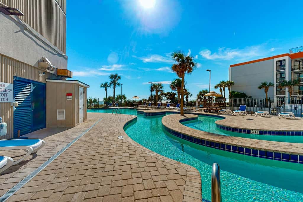 Sand Dunes Resort 910
