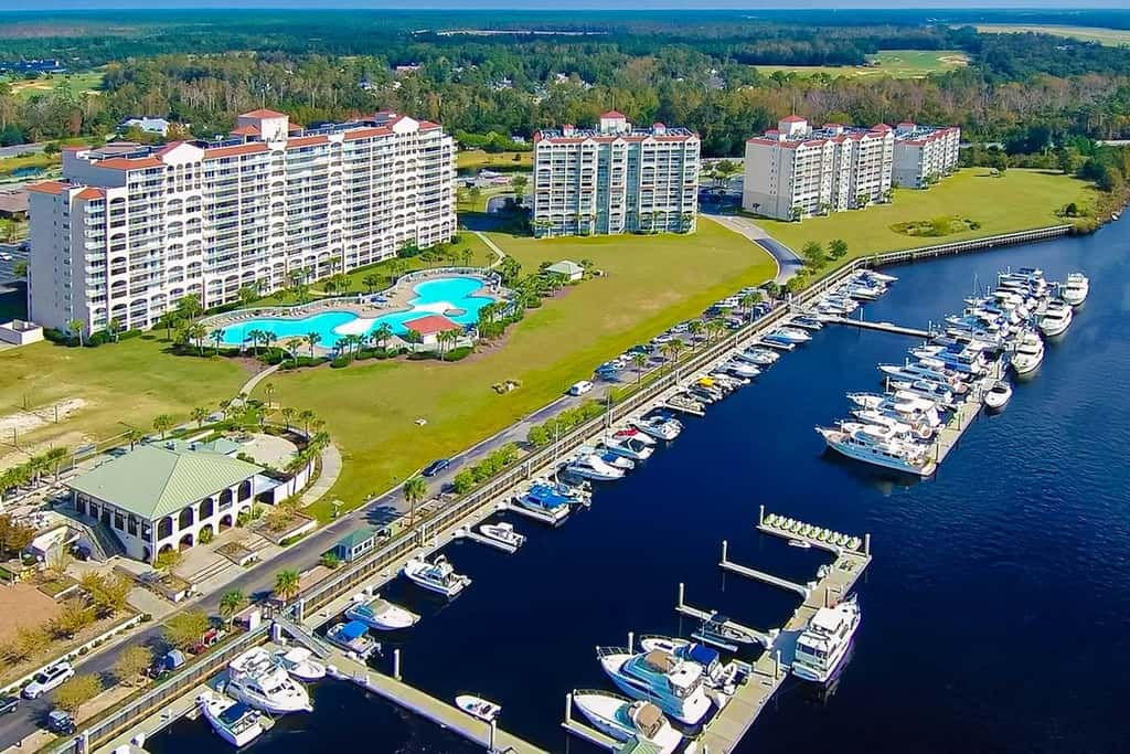 Yacht Club Villas 2-702