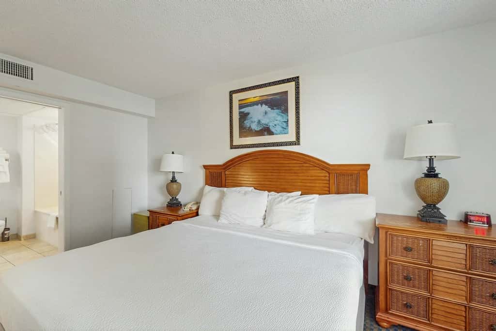 Carolinian Beach Resort 1036