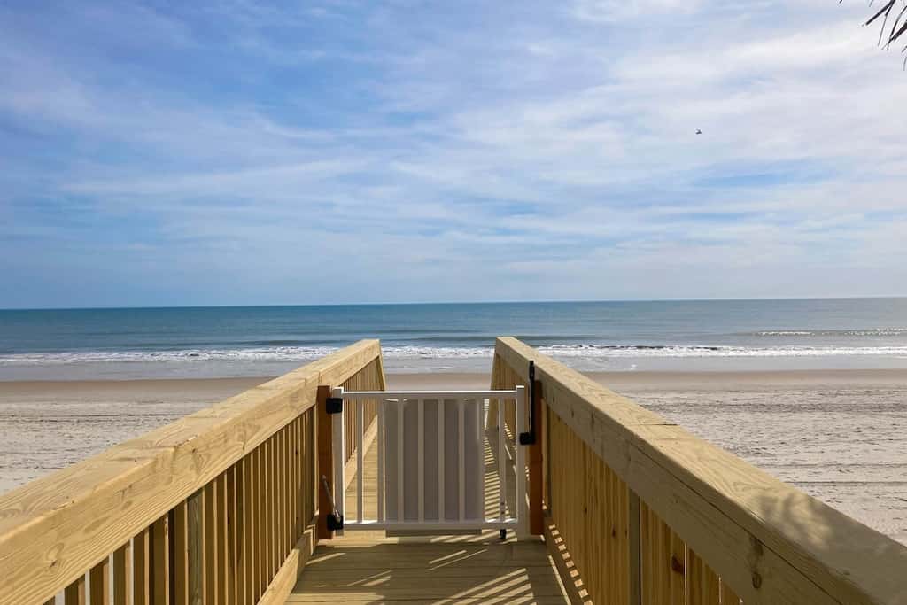 The Sand Shack - Litchfield Inn 251