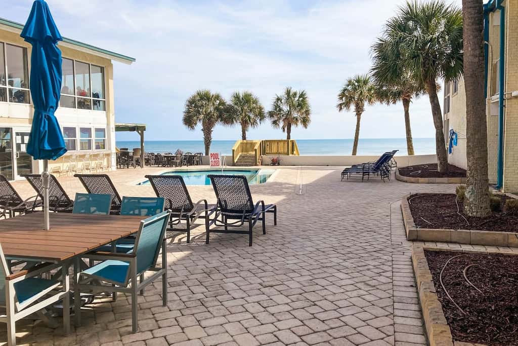 The Sand Shack - Litchfield Inn 251