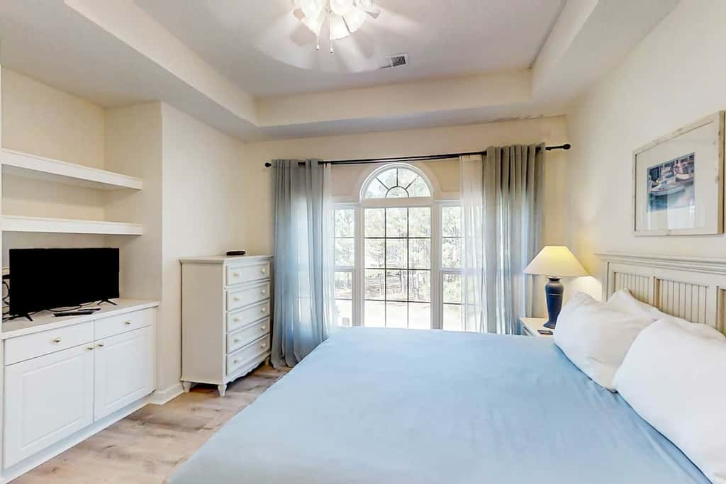 Cypress Bend 432