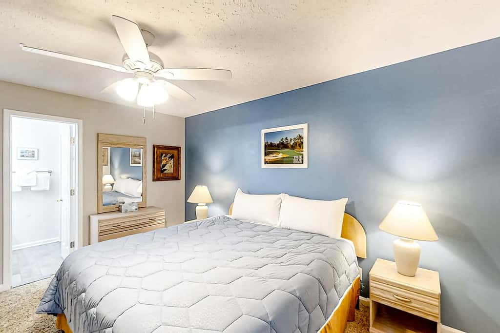 Pinehurst Condos 6J