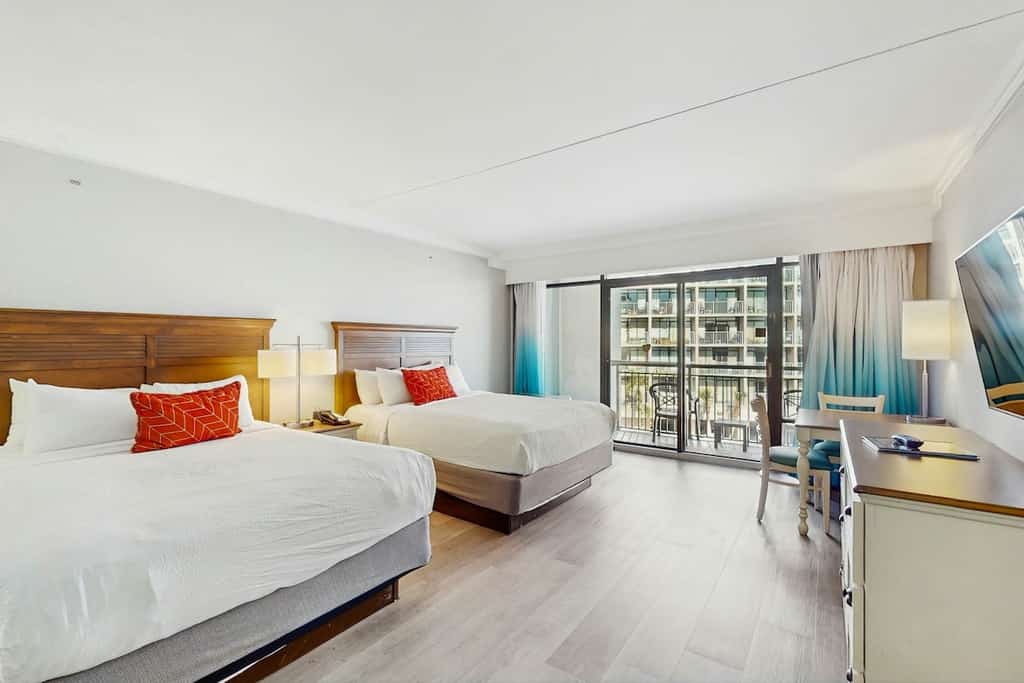 Oceanview studio with pool, private balcony & beach access