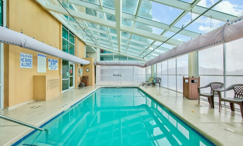 12th floor ocean view condo w/ WiFi, shared pool, central AC, shared hot tub