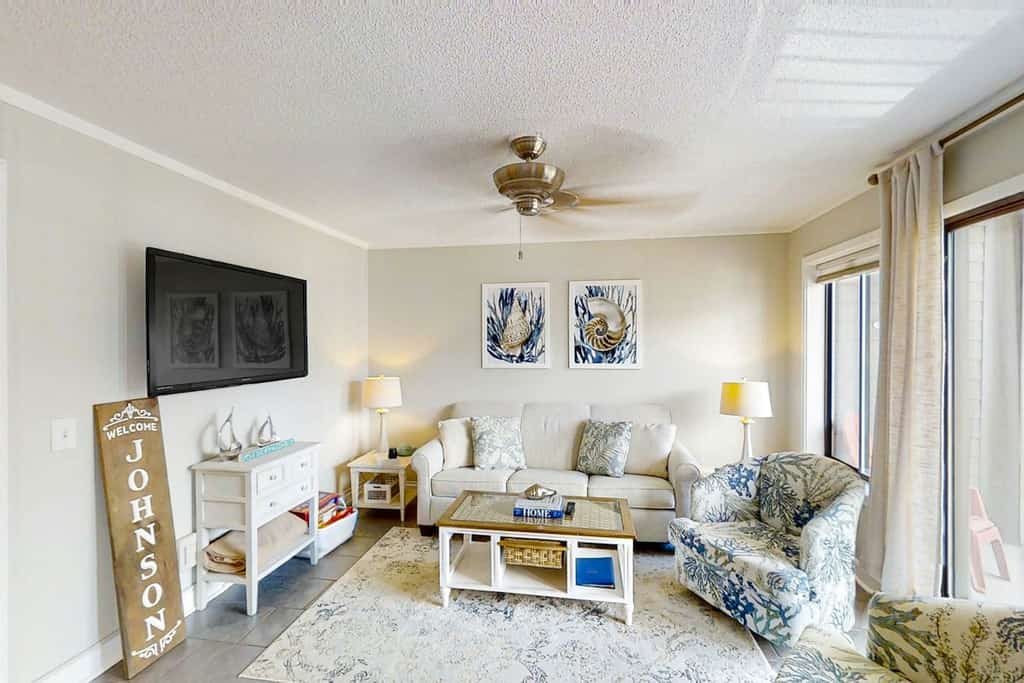 Modern condo in oceanfront building with pools, hot tubs, arcade, & beach access

Condominium Water Intrusion, Door & Window Replacement Project at the Renaissance Tower.

Due to this project, the Renaissance Tower pool and surrounding pool area will be closed from September 14, 2026, through January 18, 2027.