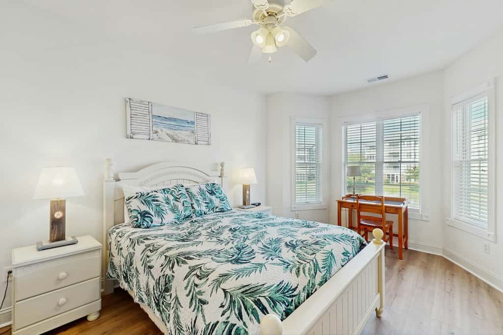 Turtle Cove #204