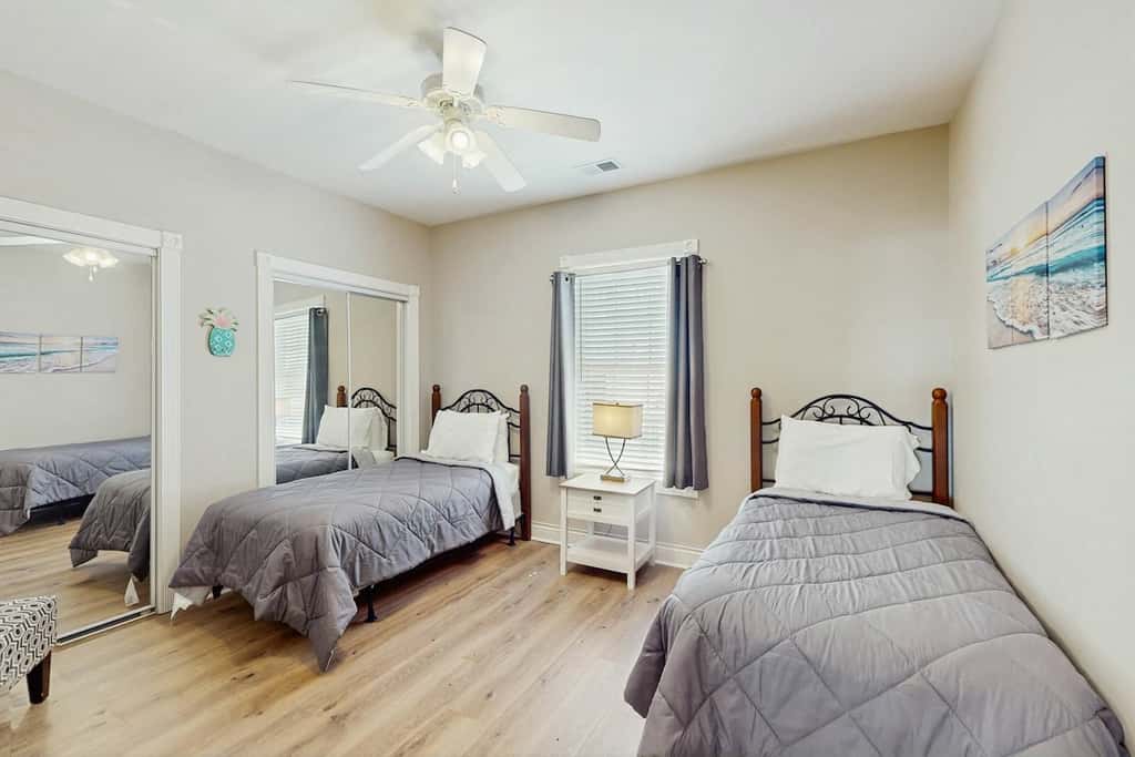 Turtle Cove #204