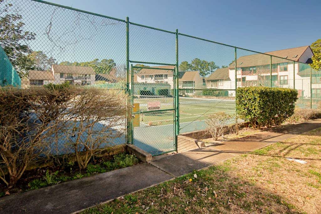 Loft condo near beach & golf with covered porch, tennis, balcony, & grill