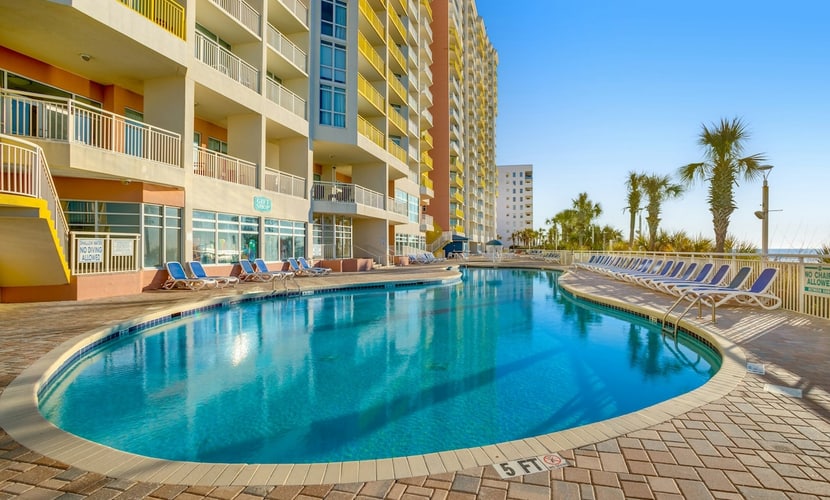 Bay Watch Resort #1901 | Oceanfront studio with great view, pools, hot tubs, gym