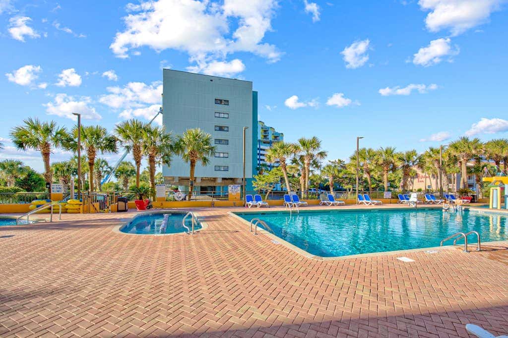 Caravelle Resort 206