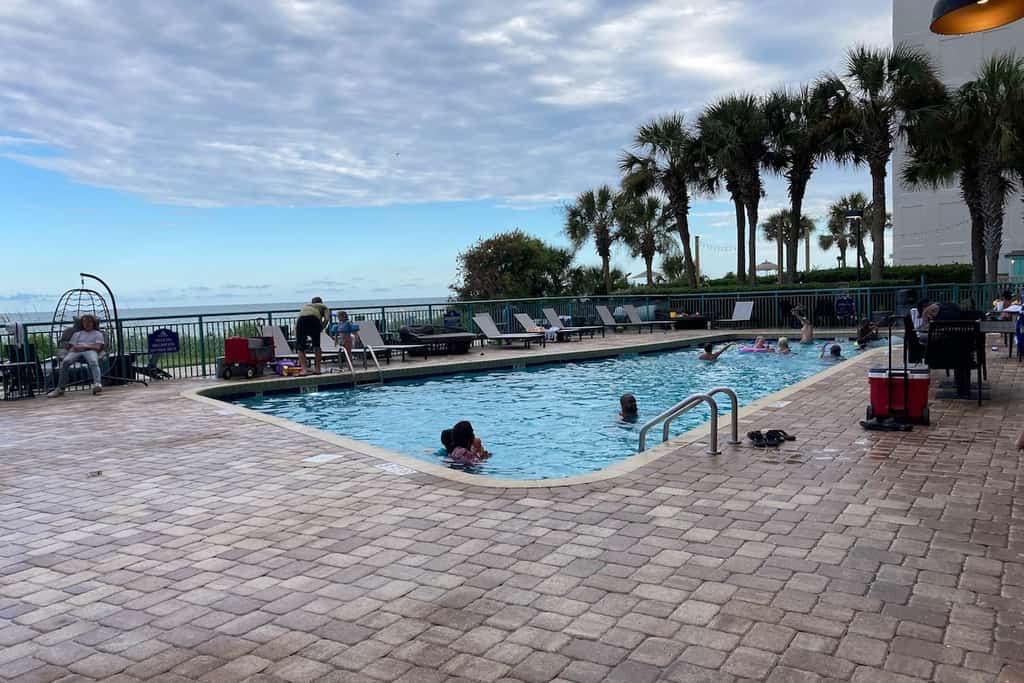 Oceanfront studio with private balcony, pool & direct beach access