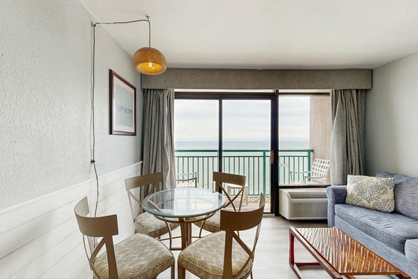Oceanfront studio with private balcony, pool & direct beach access