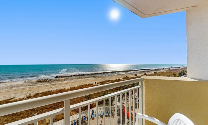 5th-floor oceanfront condo with pools, hot tub, central AC & beach access