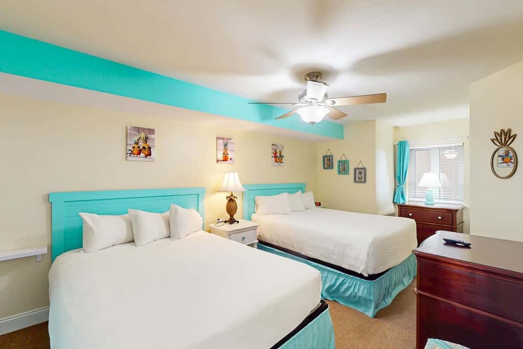 Bahama Sands 0906 - Dolphin's Delight
