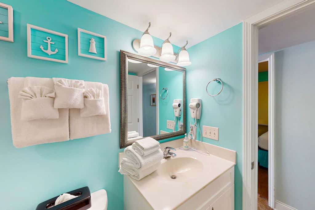 Bahama Sands 0906 - Dolphin's Delight