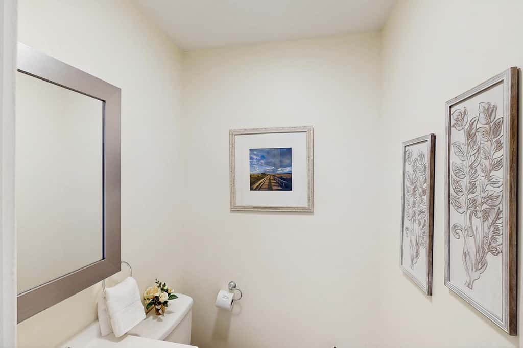 Cozy 3BR Condo- Indoor Pool- Near Ski & Waterpark