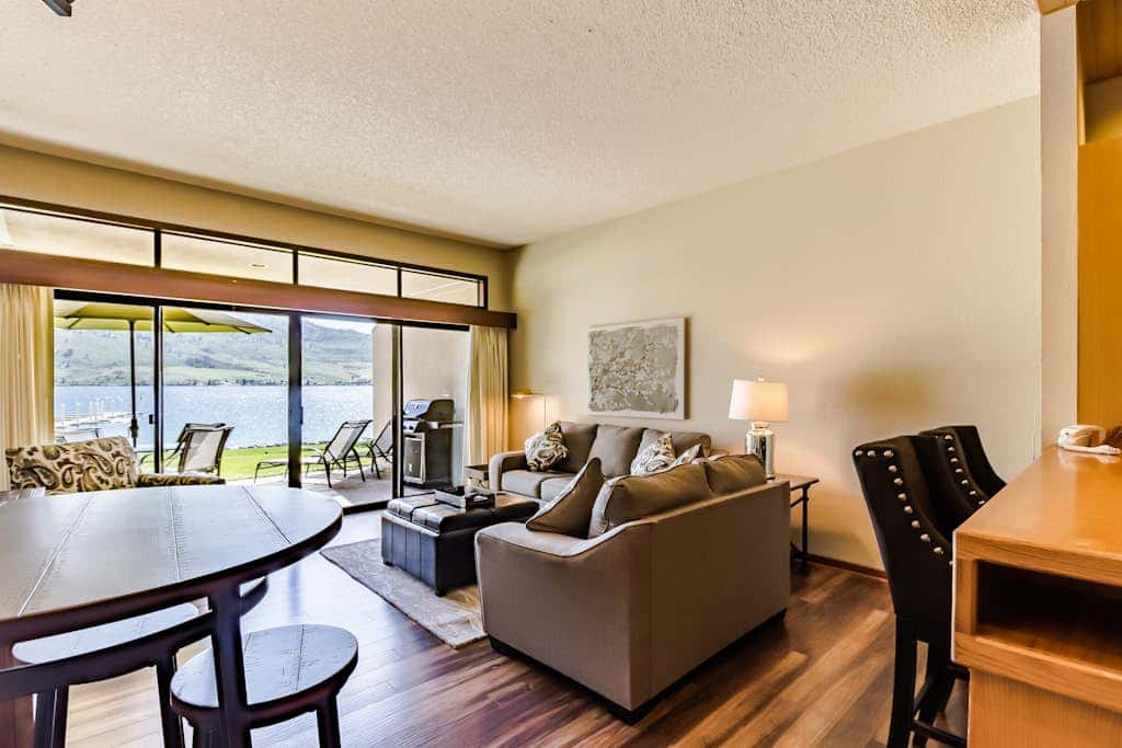 Lake Chelan Shores - Spirit of the Cascades #1-2