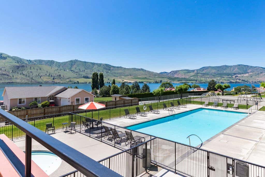 Lake Chelan Shores - Spirit of the Cascades #1-2