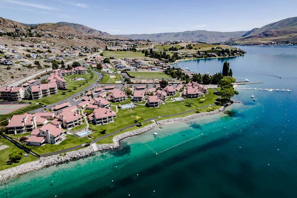 Lake Chelan Shores - Spirit of the Cascades #1-2
