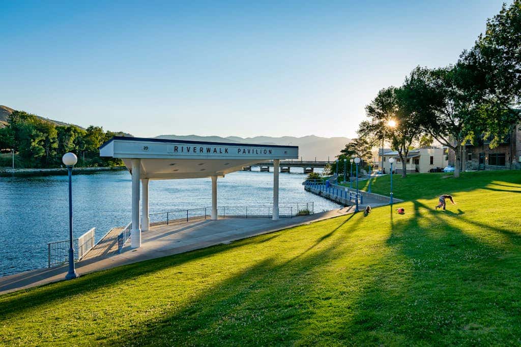 Lake Chelan Shores - Spirit of the Cascades #1-2