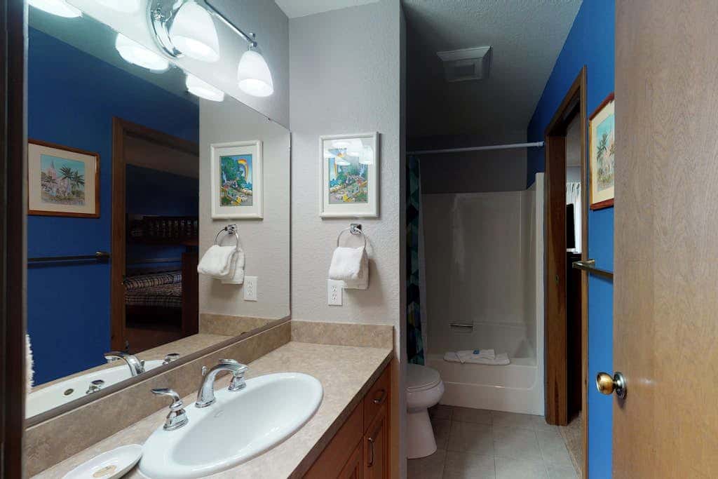 Lake Chelan Shores -  Waterfront Gem #11-3