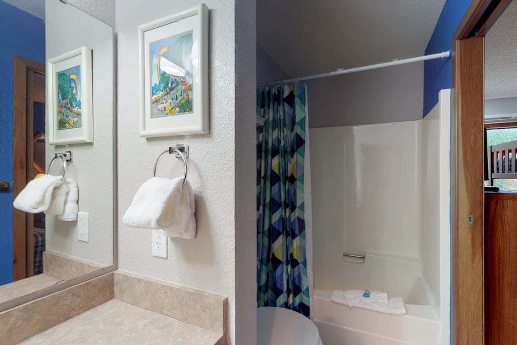 Lake Chelan Shores -  Waterfront Gem #11-3