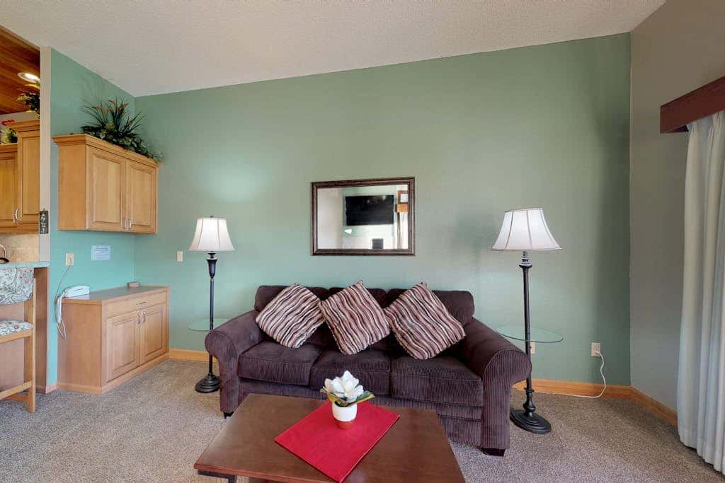 Lake Chelan Shores -  Waterfront Gem #11-3