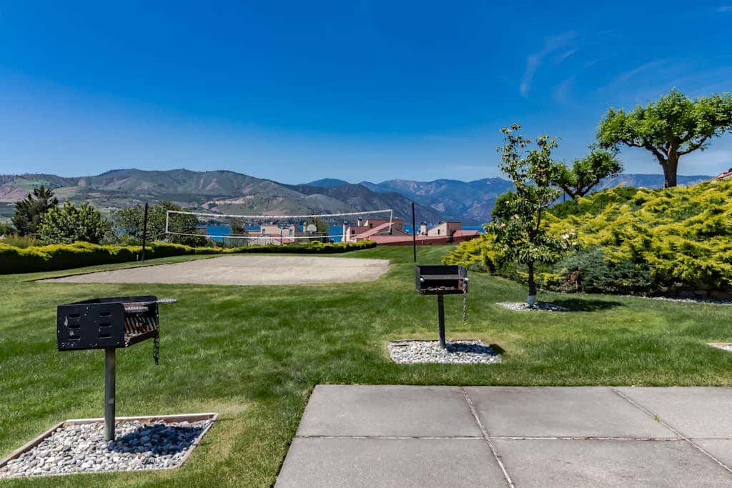 Lake Chelan Shores -  Waterfront Gem #11-3