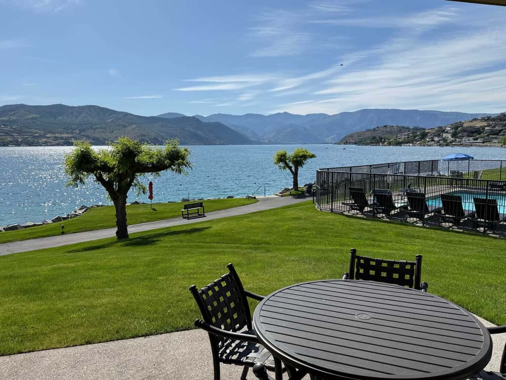 Lake Chelan Shores -  Waterfront Gem #11-3