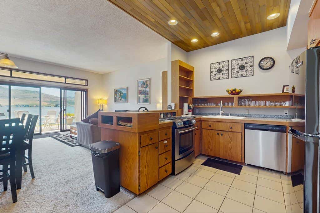Lake Chelan Shores - Boater's Paradise #10-2
