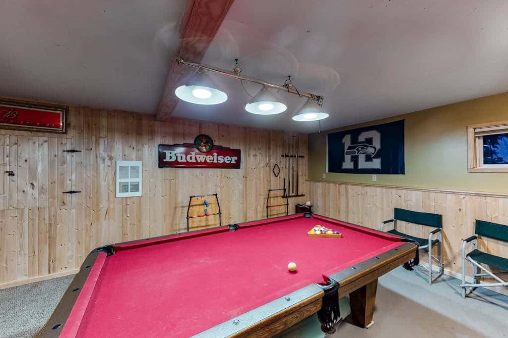 Towering Pines Cabin & Game Room