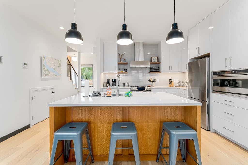 Ponderosa Court, Unit 2A