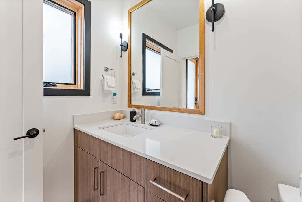 Ponderosa Court, Unit 2A