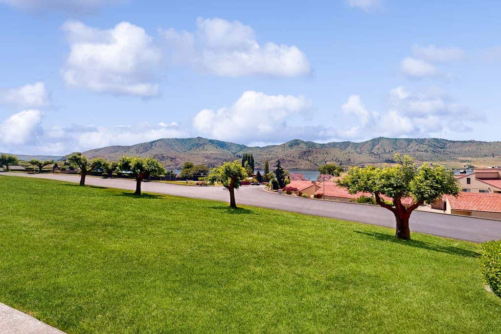 Lake Chelan Shores Water View  Unit #18-3
