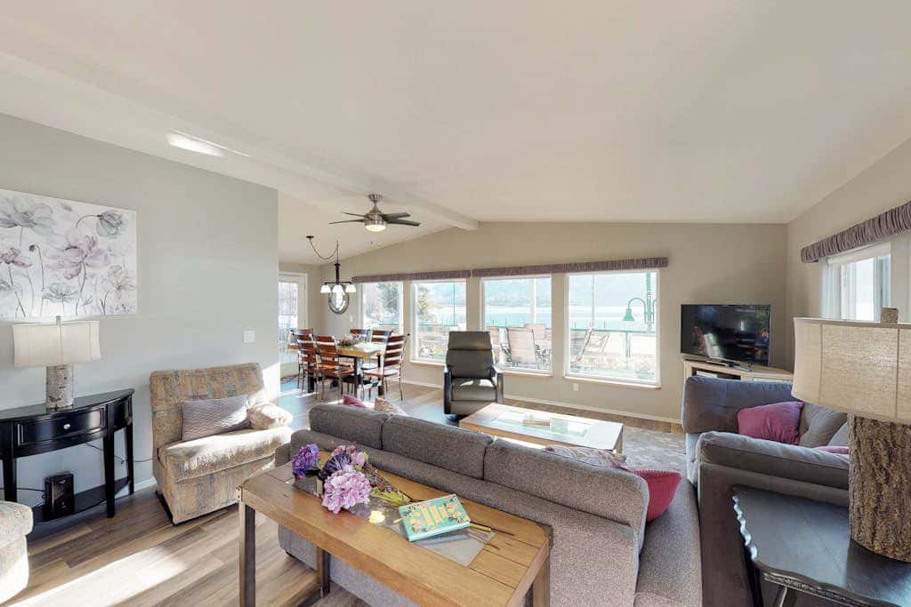 Manson Lake House