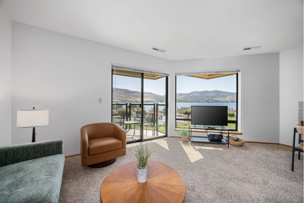Lake Chelan Shores - Hillside Hideaway #16-7&8
