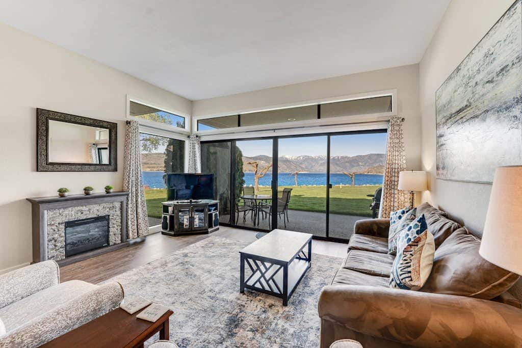 Lake Chelan Shores - Sweet Retreat  #3-3