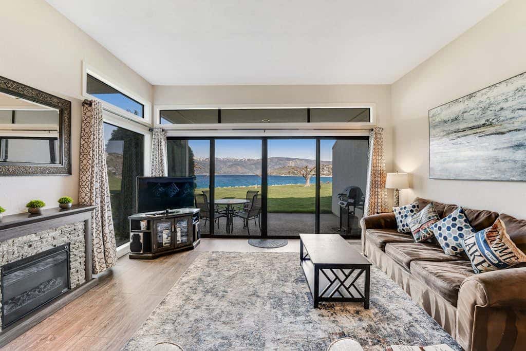 Lake Chelan Shores - Sweet Retreat  #3-3