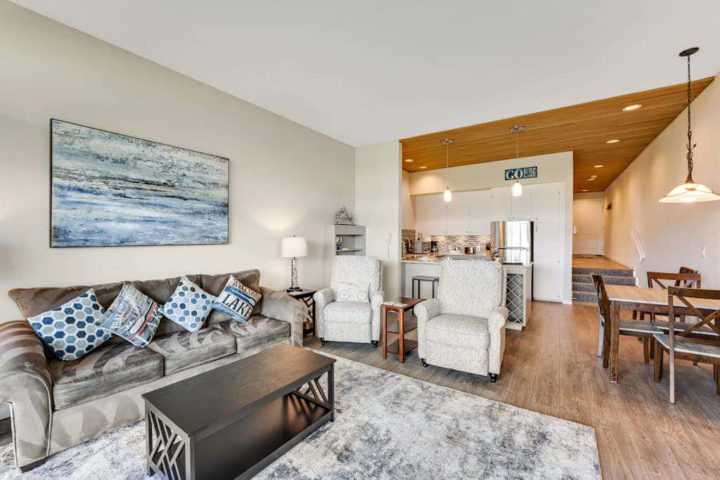 Lake Chelan Shores - Sweet Retreat  #3-3