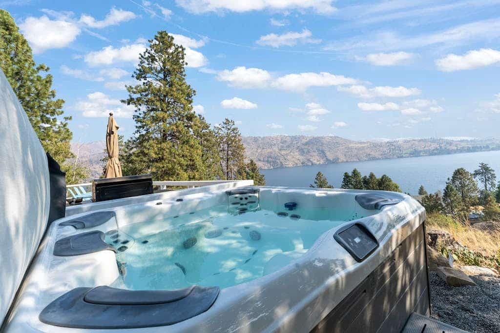 Lake-Chelan-view home with large deck, new hot tub, Ping-Pong & foosball table
