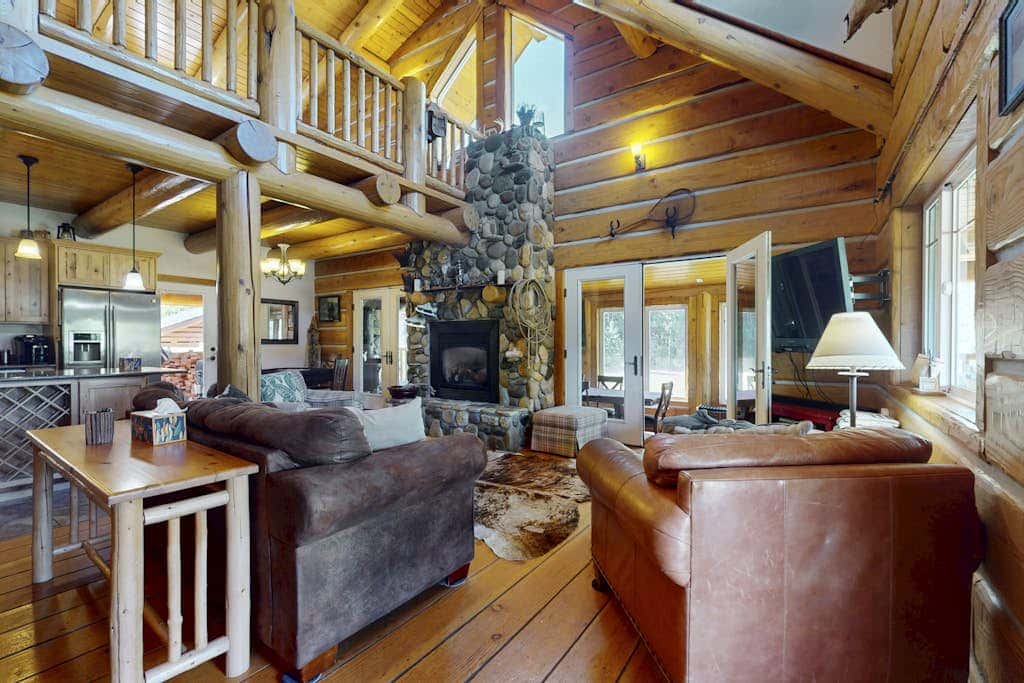Forestside Lodge