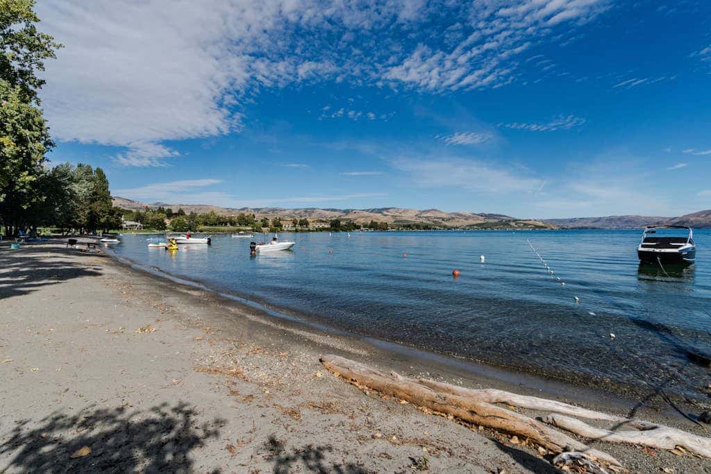Lake Life at Wapato Point