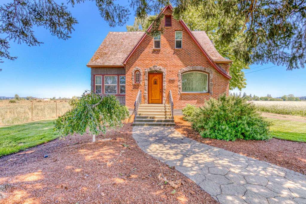 Historic Dog-friendly Home with Antiques, Near Wine Tasting