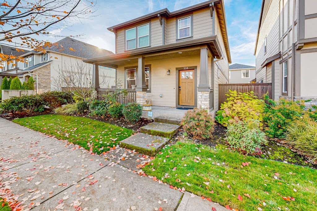 2-story home in great location with fireplace, grill, fast WiFi, & streaming