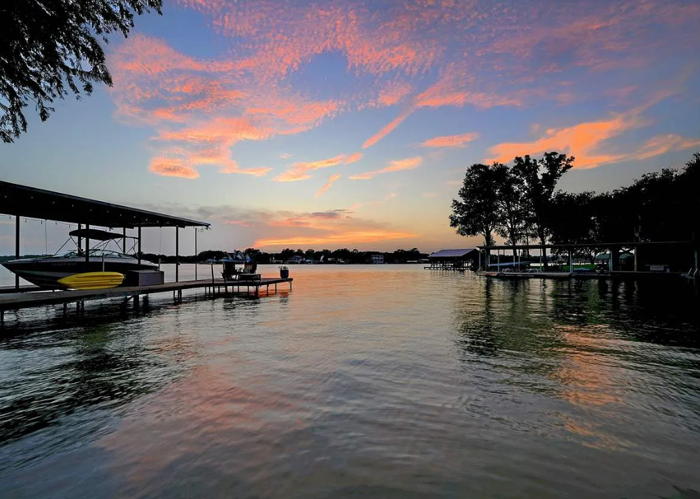 Villa Shoals