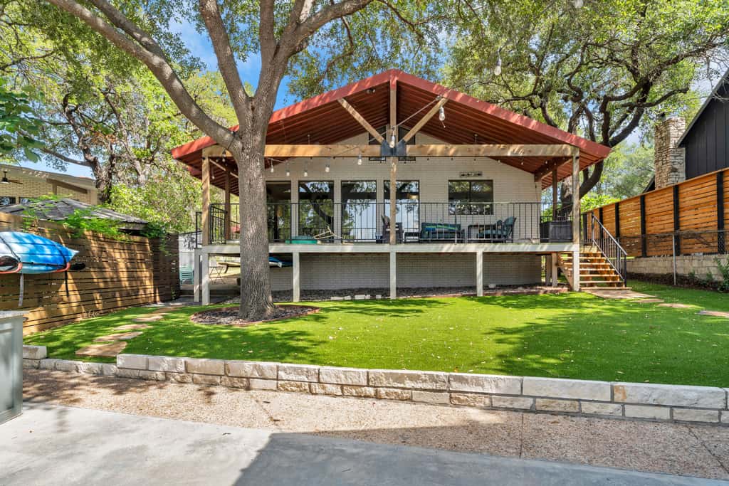 Villa Shoals